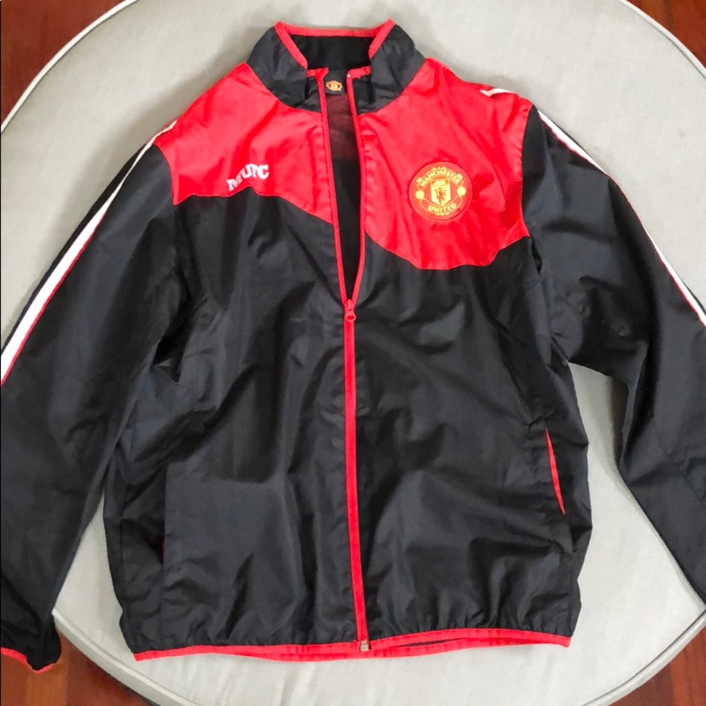 Manchester United wind breaker